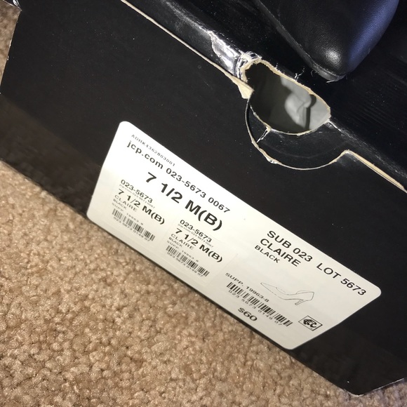 A.N.A black dress shoes - Picture 3 of 3